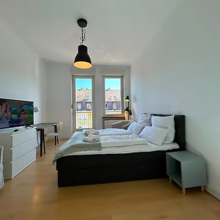 6 Einzelbetten - 4 - Eigener Parkplatz - Balkon * Πφορτζχάιμ